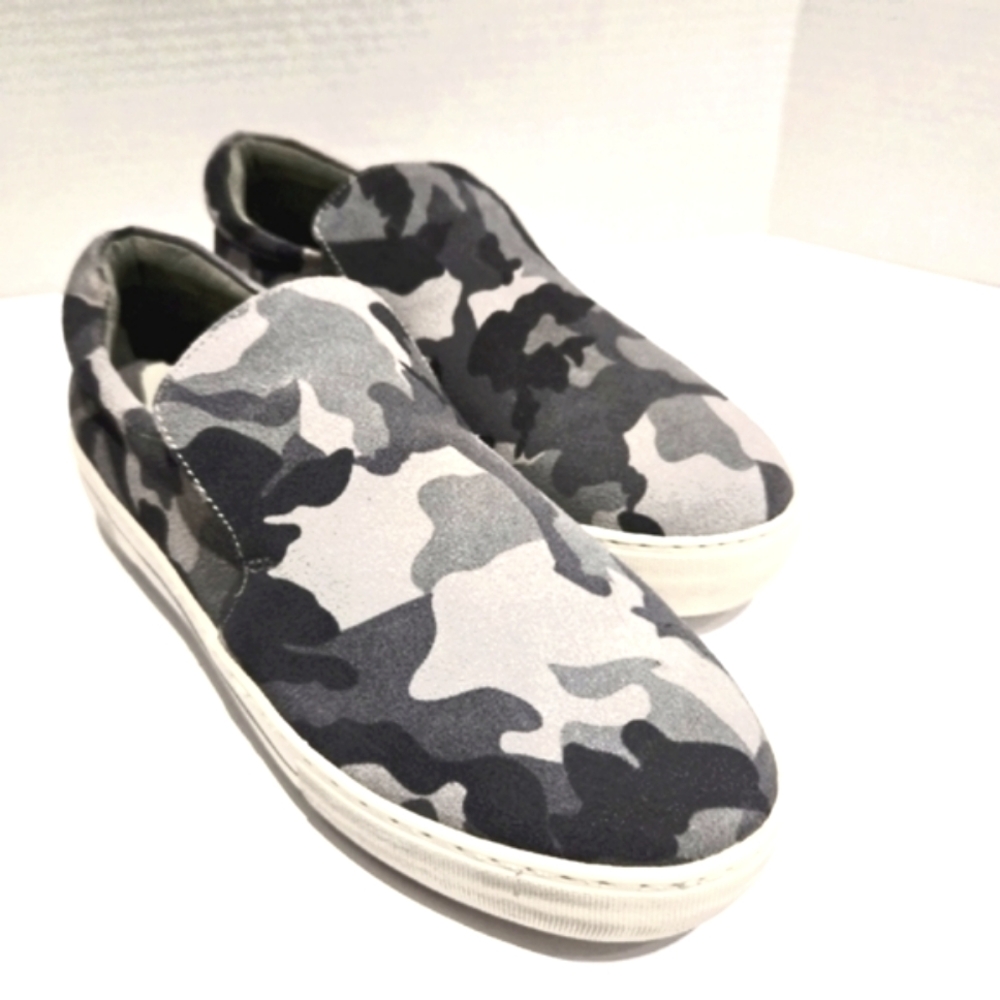 J/Slides Camo Slip Ons NEW
